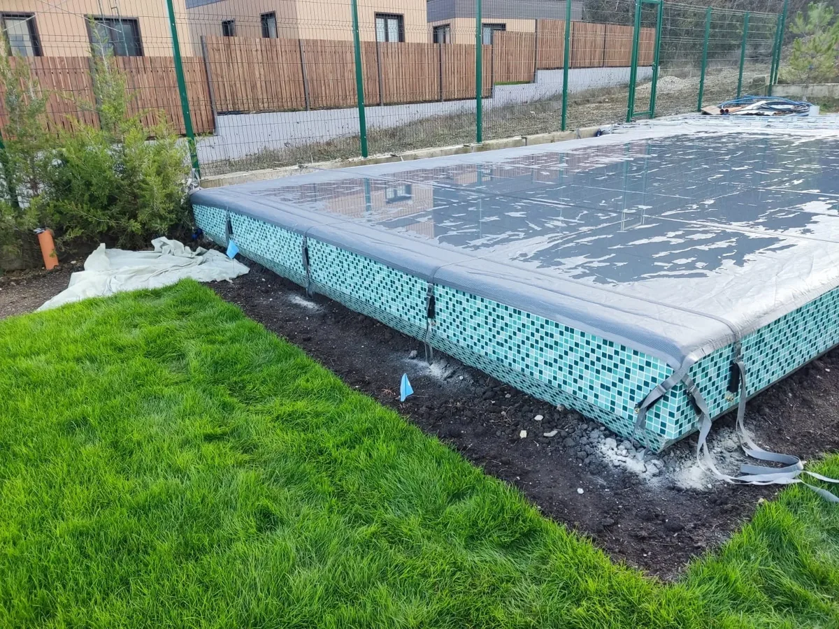 Батутное покрывало на бассейне в Туле